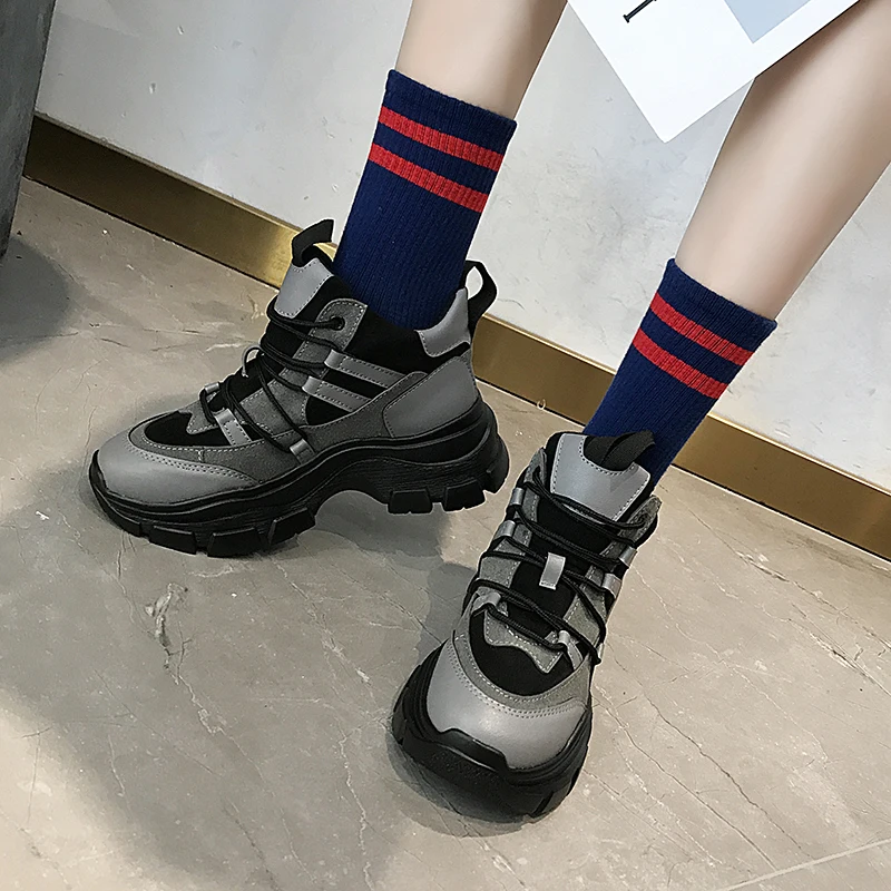 Новинка 2020 года женские кроссовки на платформе повседневная обувь Нескользящие