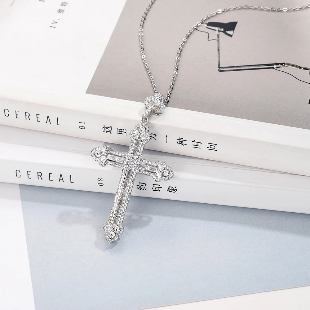 Ожерелье с подвеской в виде креста из серебра 925 пробы | Украшения и аксессуары