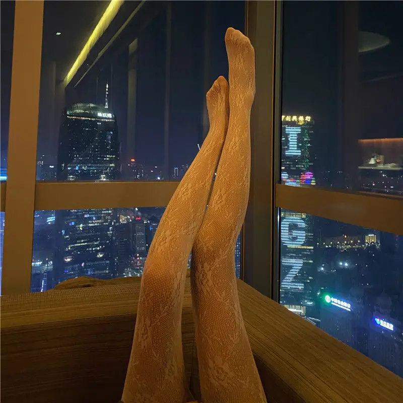 

Hot Style Fashion Women Black Sexy Pantyhose Carving Women Tights Lace Woman Silk Stocking Hollow Out Tight Woman Tattoo Collant