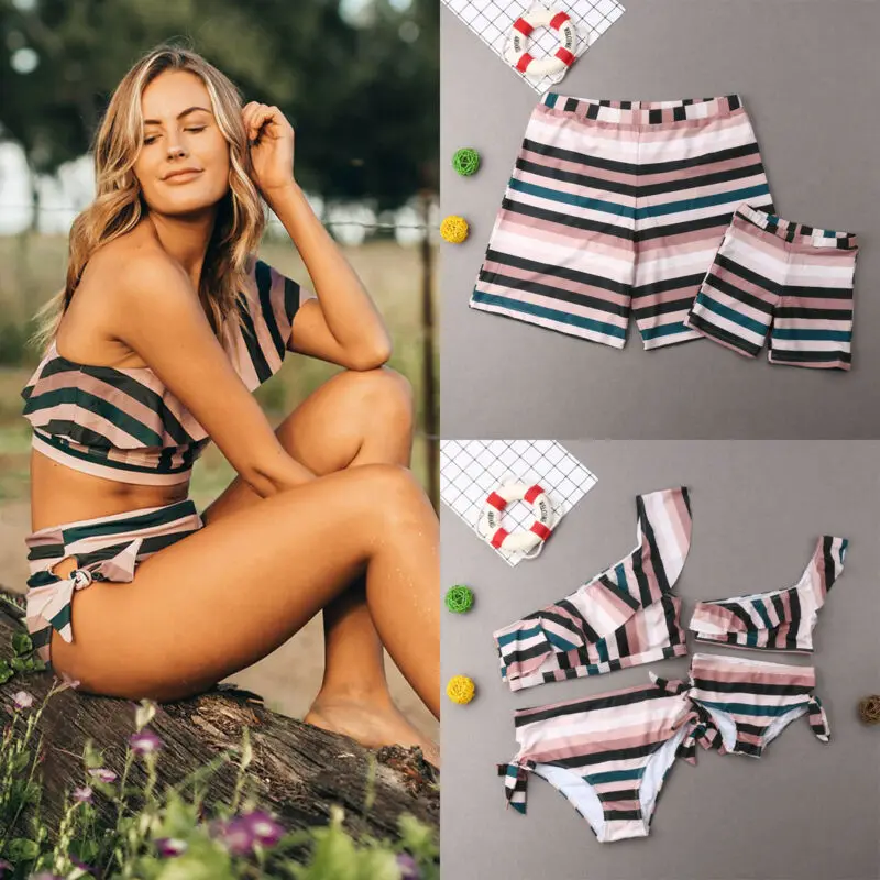 Семейные комплекты одежда для мамы папы дочки и маленьких мальчиков в полоску