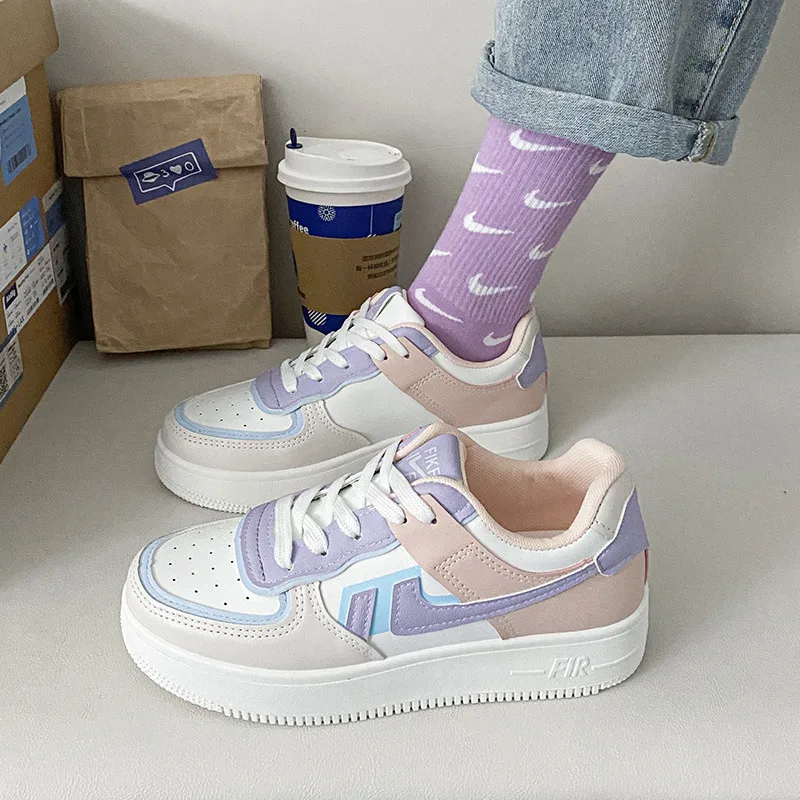 

2021 Women's Flat Skateboarding Shoe Bottom Small White Shoes Korean Fashion Sports Sneakers Air Force Series Woman Espadrilles