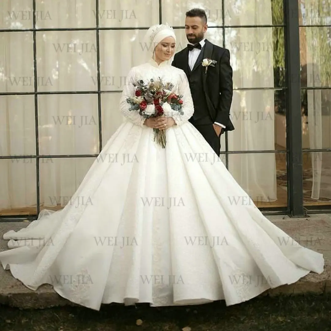 

Dubai High Neck Wedding Dress Long Sleeves 2021 vestido de noiva Satin Lace Ball Gown Muslim Bride Dresses Arabic hochzeitskleid