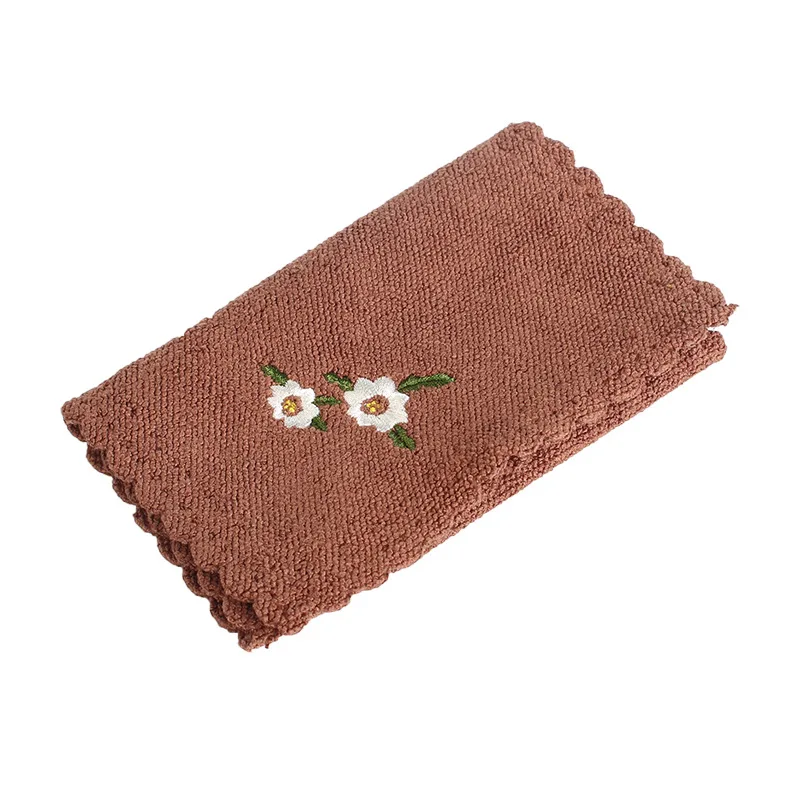 

Soft Polyester Brocade Plum Blossom Tea Towel Tea Ceremony Tea Set Accessories Thermal Insulation Towel Tea Mat Pot Mat