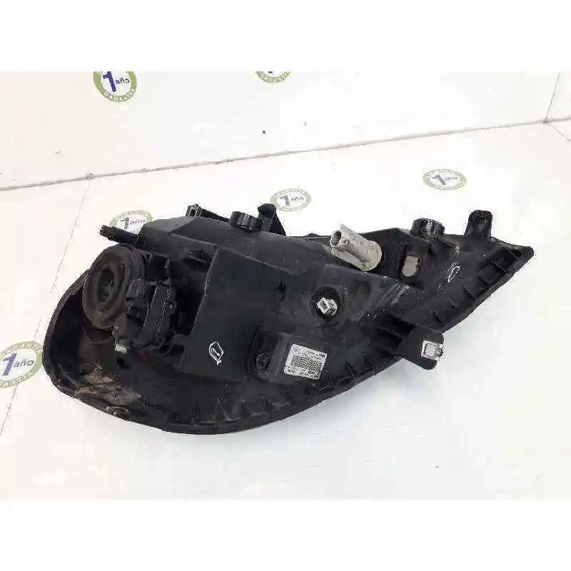 8200701356 налобный фонарь правая RENAULT tramic Закрытая Коробка (AB 4 01)|Лампы для