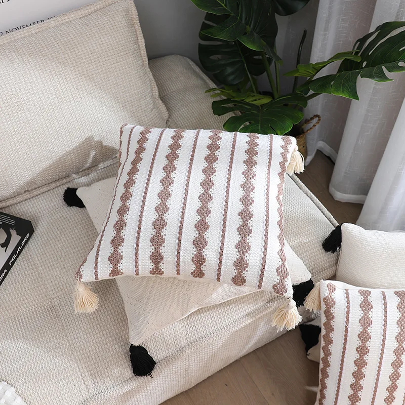 

High quality thicked cotton diamond embroidered cushion cover Bohemian stripe jacquard tassel pillow cover solid pillowcase 45cm