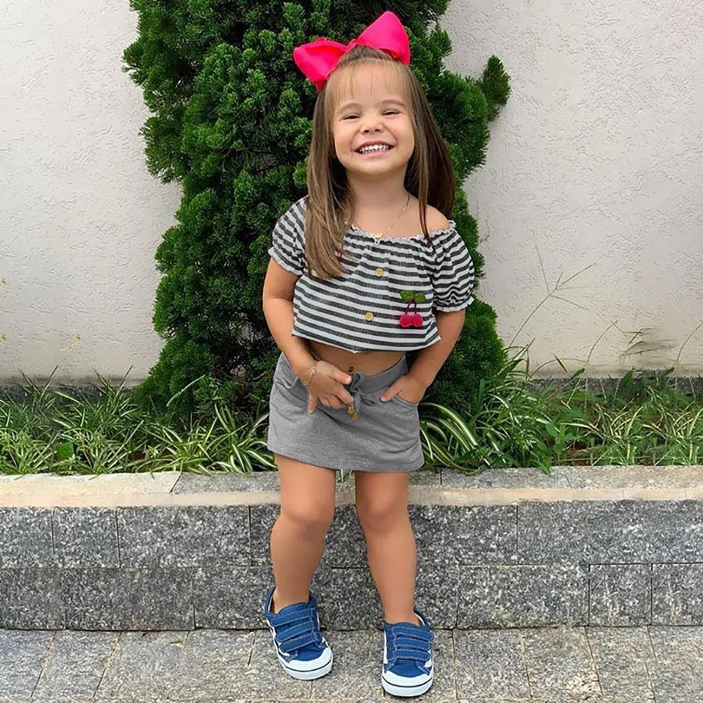 Новинка 2019 года топы с короткими рукавами и принтом вишни в полоску для маленьких