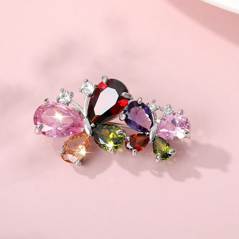 

Zirconia Flower Butterfly Brooch Pin Cute Luxury Broches Women Elegant Crystal Butterfly Weedding Pins Fashion Jewelry Christmas