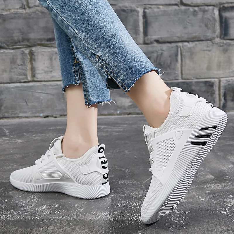 O16U/2019 осенние женские кроссовки на плоской платформе со шнуровкой черный цвет