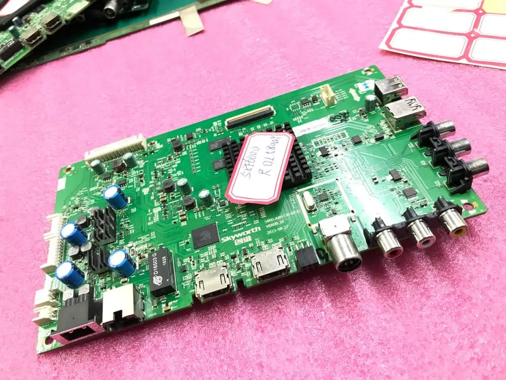 

Original 58M6 58M5 58E6000 motherboard 5800-A8H730-0P30 screen RDL580WY Chi Mei