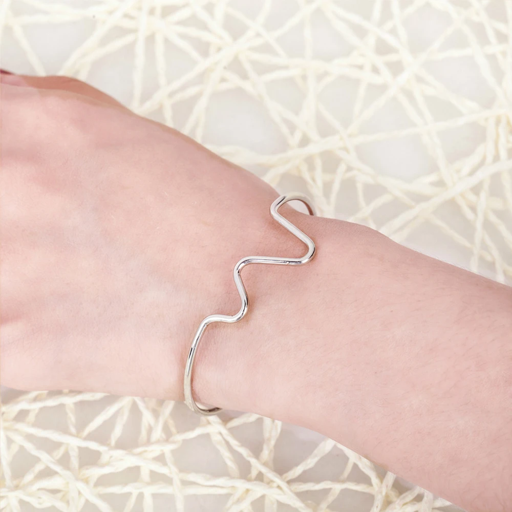 

Han Edition Minimalist Ecg Design Bracelet Charm Female Fine Jewelry Gifts