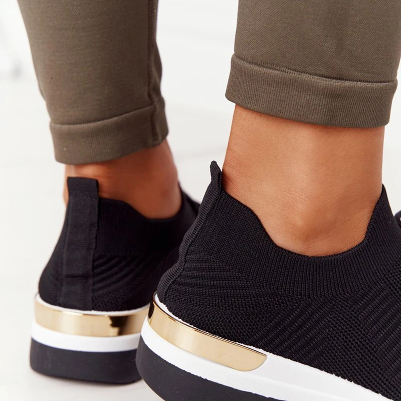 

2021 Fashion Sneakers Women Vulcanized Shoes Solid Anti-Slip Casual Lady Sneakers Comfy Mesh Breathable Sports Shoes Lace-up