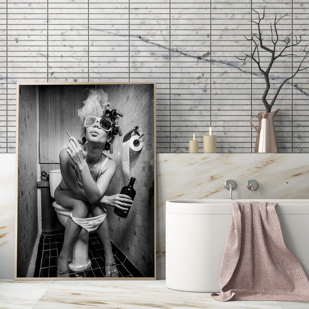 

Black White Poster Girl Drinking Bar Canvas Painting Fashion Sexy Woman Art Print Modern Wall Picture For Living Room Home Decor