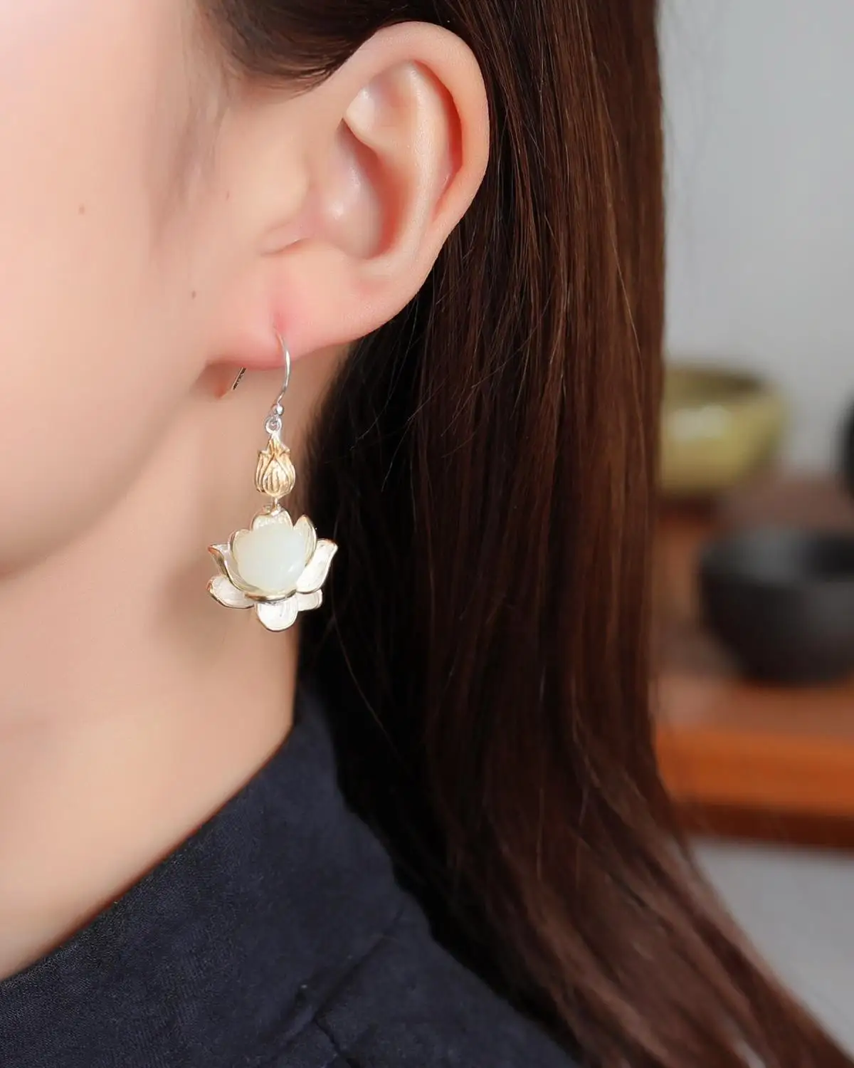 

100% real S925 Silver Jewelry Ethnic Style White Jade Lotus Ring for Woman Lotus Pendant Natural Jade Pendant and Earring Set