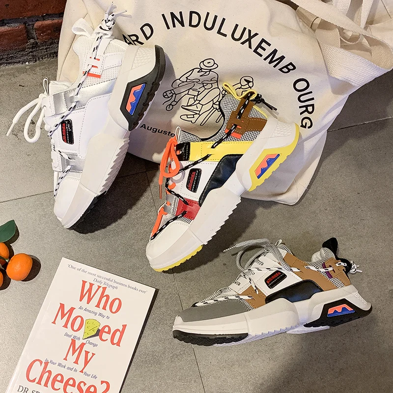 Новые стильные кожаные кроссовки дышащие на толстой подошве для бега спортивная