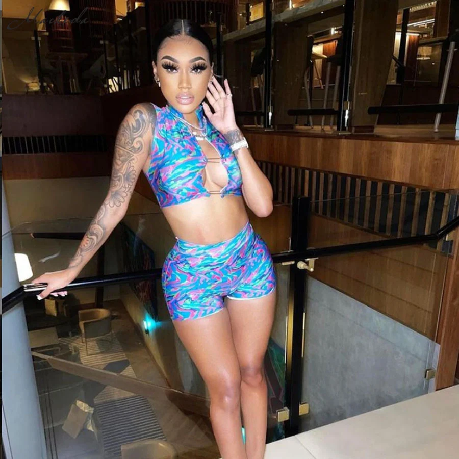 

Macheda Summer Sexy Slim Two Pieces Set Women Printing Lace Up Sleeveless Tank Top And High Waist Shorts Street Casual Sets