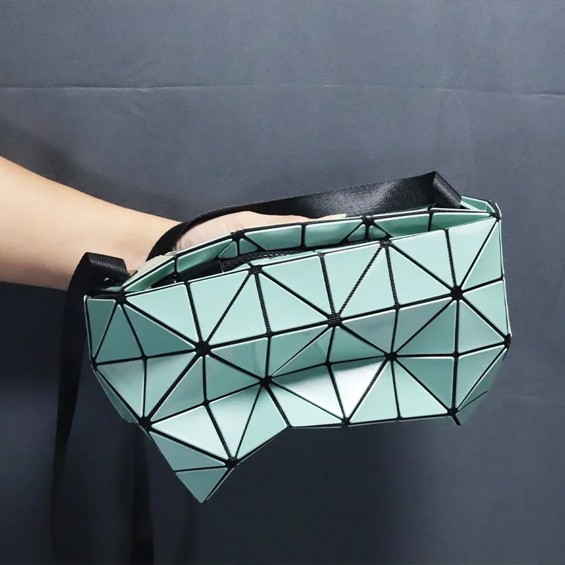 

Famous Designer Women Bags 2021 New Fashion Geometric Rhombus Handbag Shoulder Satchels Pillow Female Bag Tote Bags for Women Gg