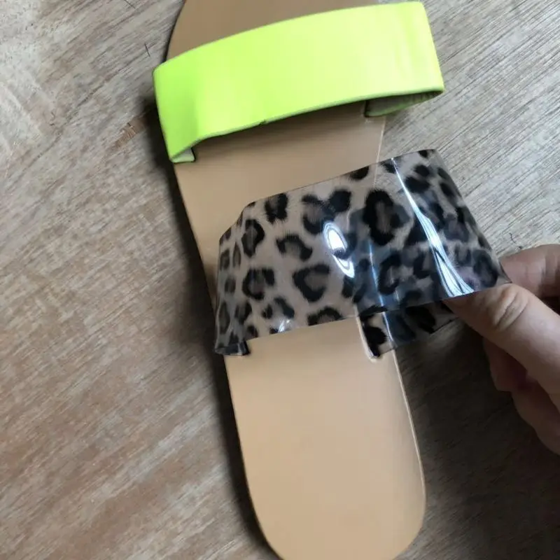 

2019 Summer Women Sandals Leopard Print Slip-on Shallow Flat Jelly Shoes Ladies Outdoor Holiday Slipper 9046