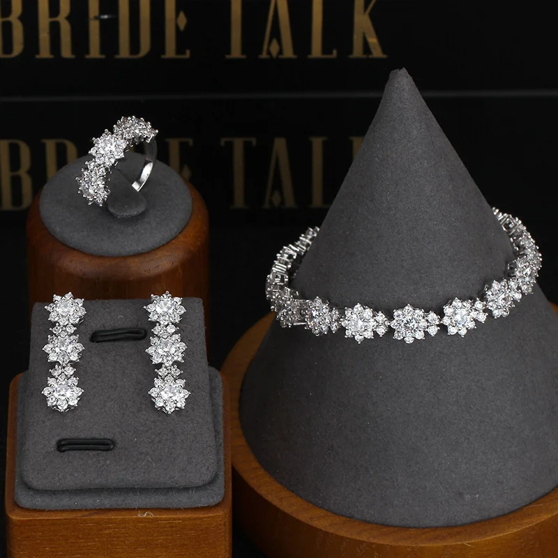 

Fashion Jewelry