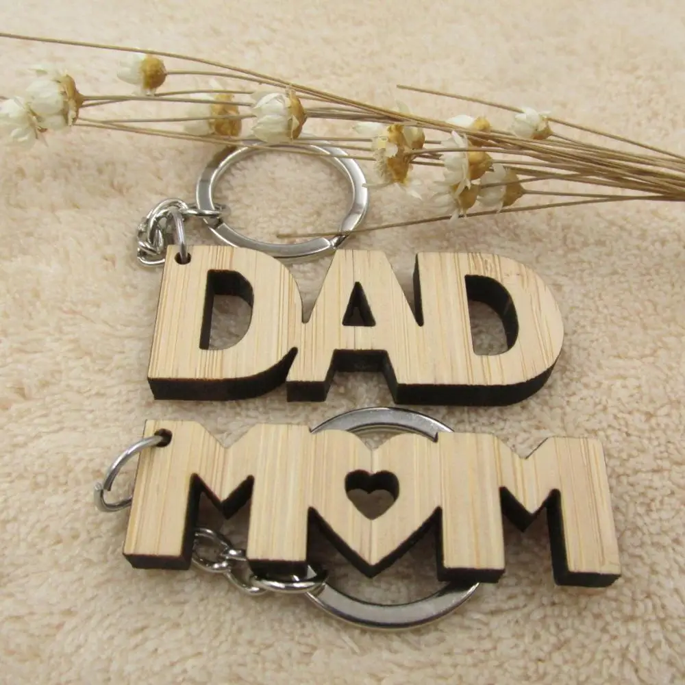 Подарок для родителей деревянный брелок ключей подарок папы и матери|Брелоки| |