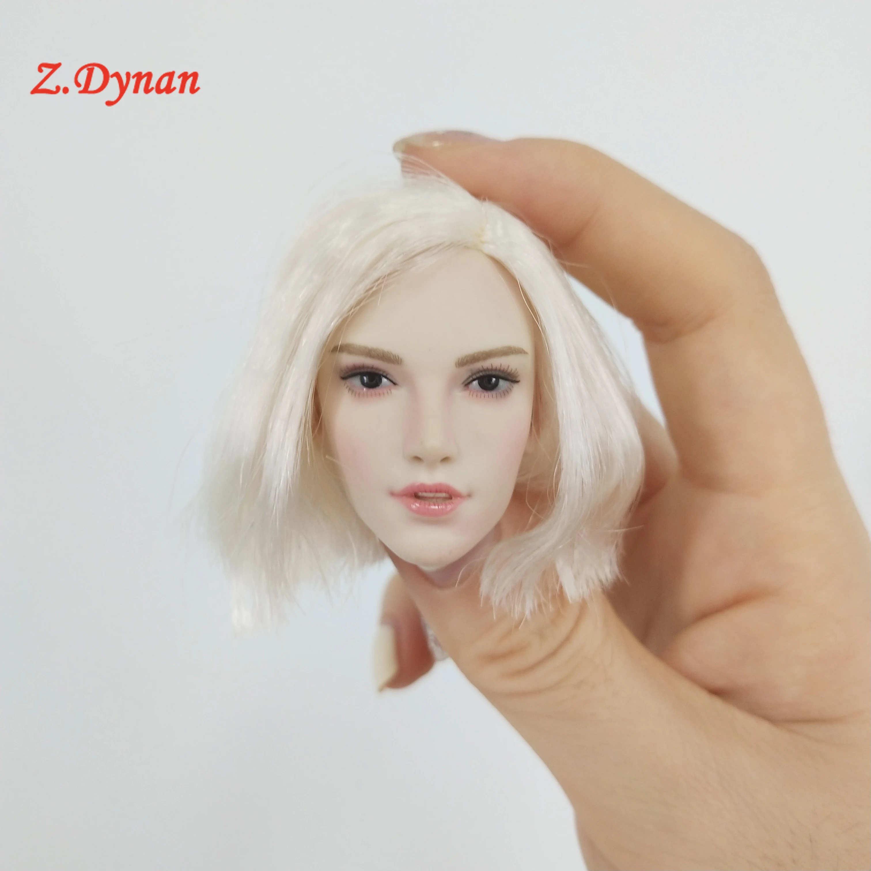 

SET036 SDH036 1/6 Scale Female head Sculpt Sexy Female Hunter Head Carving For 12" TBLeague Phicen JIAOU action Figure body