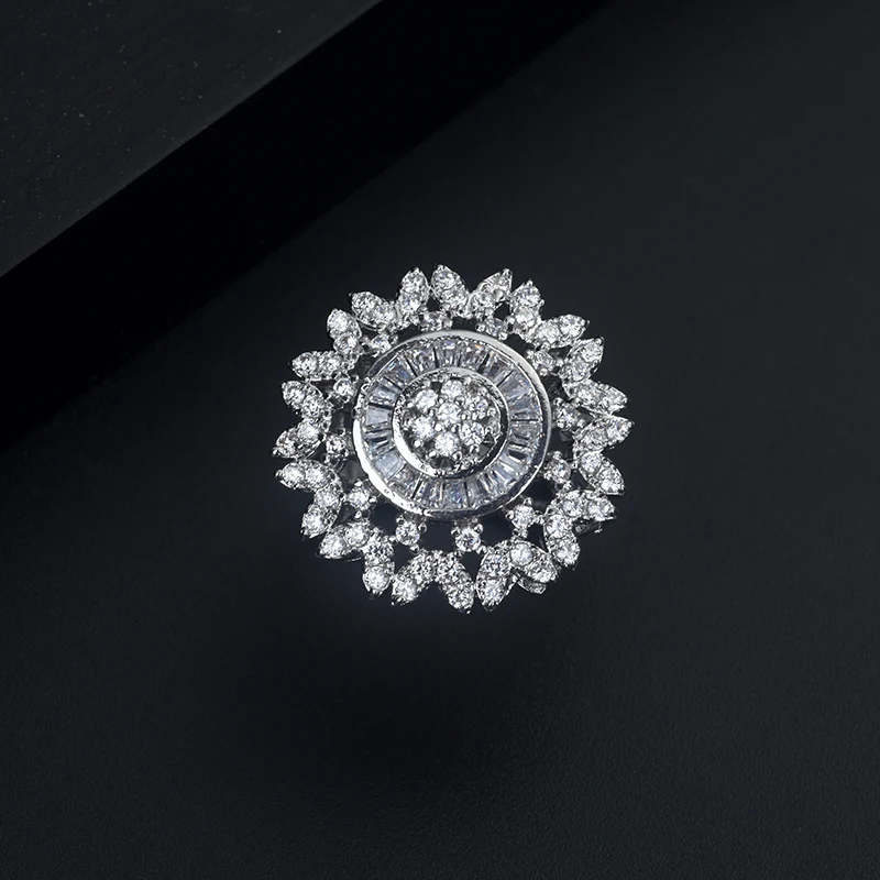 Женский ювелирный комплект из колье и подвески с фианитом | Украшения аксессуары