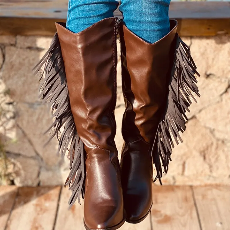 Женские замшевые сапоги до колена с вышивкой кисточками и заостренным носком на