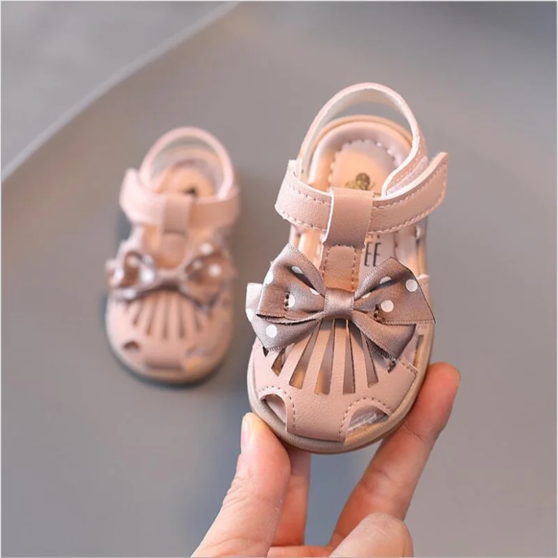 

2021 New Summer Baby Bow Anti-kick Sandals Soft Bottom Toddler shoes Girl First Walkers Sweet princess shoes Size EU 15-25