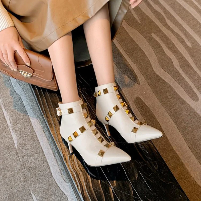 Rivet Boots 2021 Autumn and Winter New Pointed High Heel Stiletto Heel British Style Genuine Leather Fashion Short Boots Women