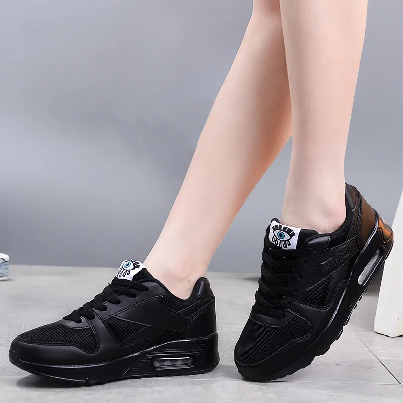 

Женские кроссовки, женская зимняя обувь на танкетке с коротким плюшем, модные однотонные женские туфли на плоской подошве, черные