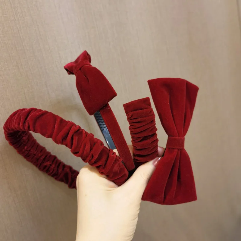 

Autumn And Winter Temperament Velvet Retro Headband Simple Out Of The Wild Bow Tie Anti-slip Hair Bands Hairpins Hair Clips