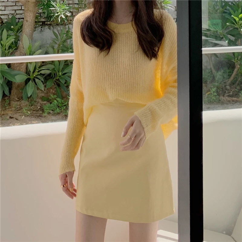 

Limiguyue Casual Women Mohair Sweater Loose Knit Jumpers Solid Color Long Sleeve Pullover Loose O-neck Short Crop Tops K2436