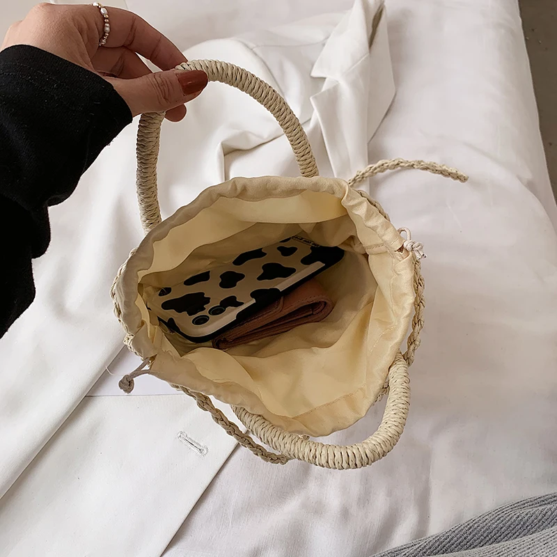 

Women Summer Weave Crossbody Bags Small Straw Weave Messenger Bag Female Scarves Designer Tote Handbags Drawstring Shoulder Bags