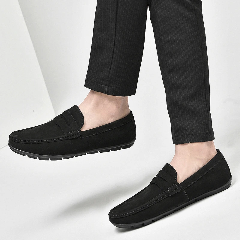 

Men Genuine Leather Shoes 2021 Fashion Mens Casual Slip on Formal Loafers Moccasins Breathable Retro Driving Shoes Men Sneakers