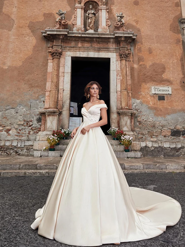 

Hi Shy Bride New Simple Wedding Dress Backless Sleeveless Design Chiffon Lace Bride Dresses Princess Dress Plus Size Tailor-made