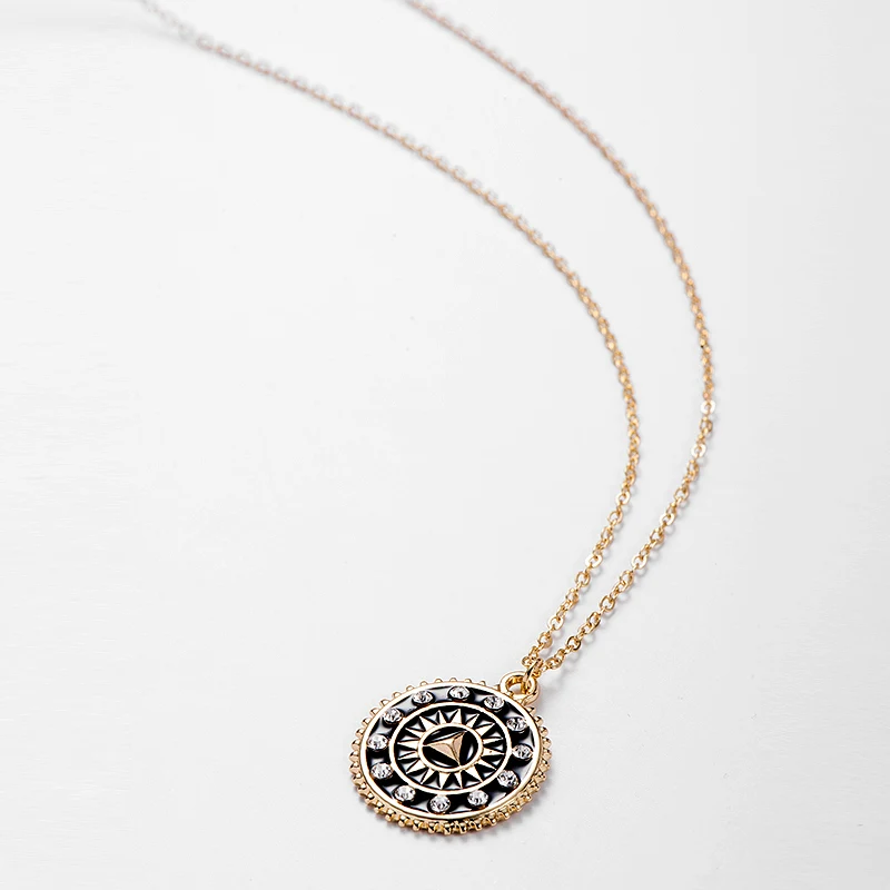 

Fever&Free 2019 Hot Sale Jewelry Women Simple Dainty Pendant Necklace Enamel Sun Round Long Chain Crystal Female Necklace Bijoux