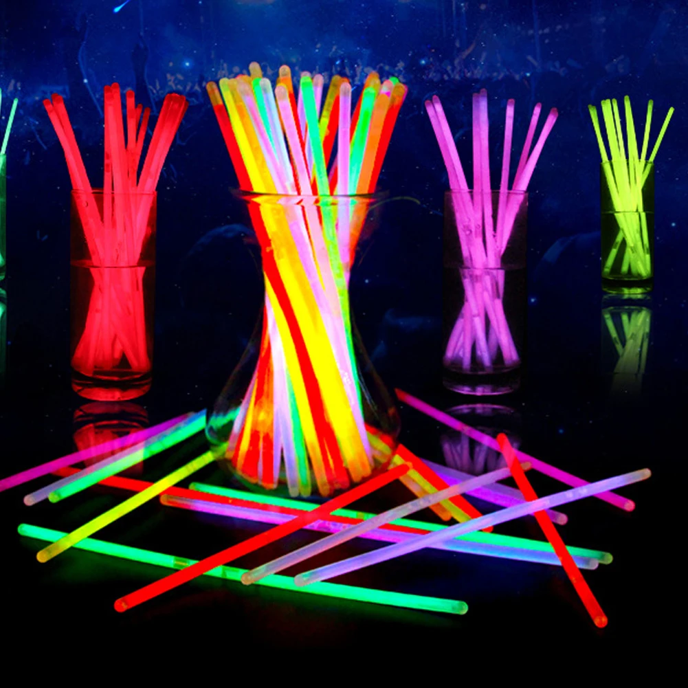 

Christmas Party Kids Gift 100Pcs Glow Sticks Light Toys Fluorescence Lights Bracelets Necklaces Neon Bright Flash Glow Stick Toy
