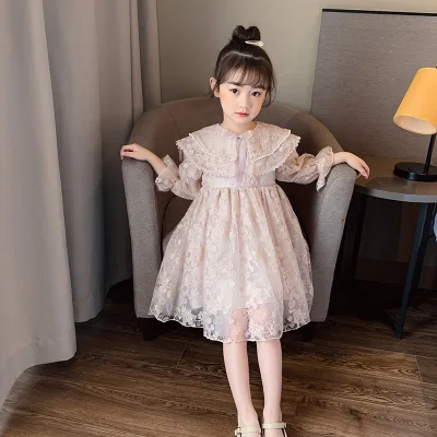 

Spring new 5-10 year old girls baby dress in the big children's lace trim lapel princess dress long sleeve net red skirt