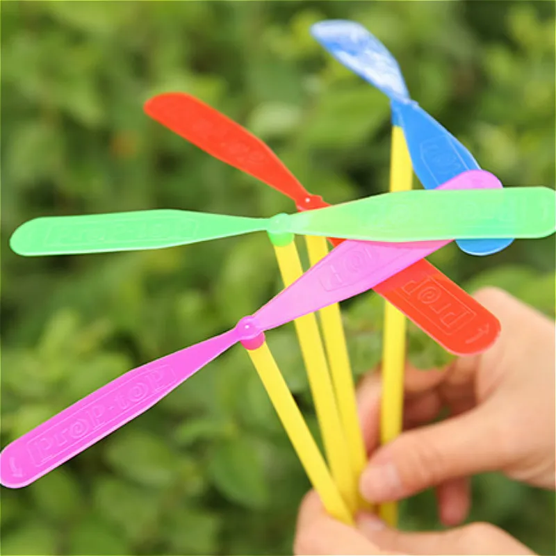 

1pcs The Magic Kite Throwing Parachute Fly Kids Toy Playing Parachute Fun Flying Educational Toy for Children