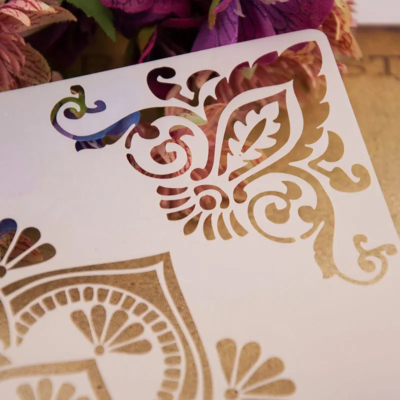 Трафареты с изображением мандалы и цветов для самостоятельной сборки 14 х13