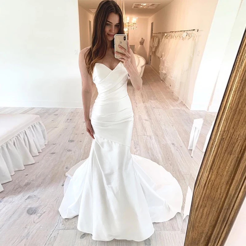 

2020 Sweetheart Neckline White Ivory Mermaid Wedding Dresses Pleats Satin Bridal Gowns Casual Dresses Robe De Mariee Sweep Train