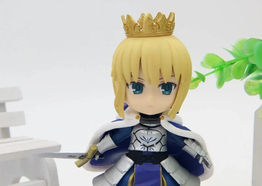 

Anime Fate Stay Night Saber Arthur Pendragon Q Ver. Action Figure Toys Collection 10cm