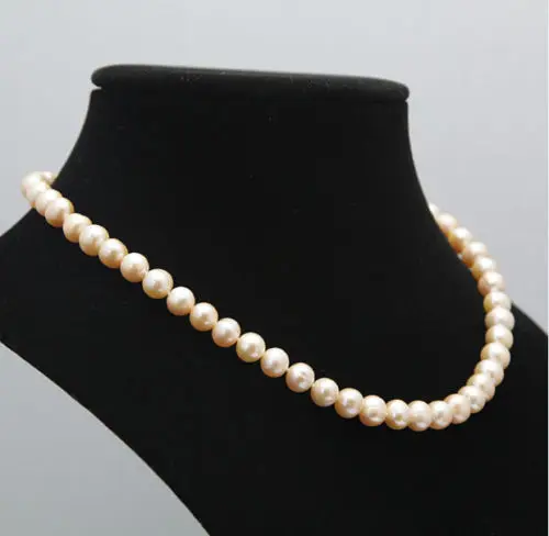 

Attractive 8-9mm pink south sea natural pearl necklace yellow