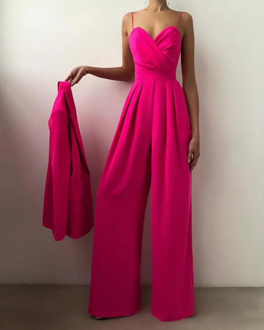 

Sleeveless Jumpsuit New In Spring And Summer In Europe And America