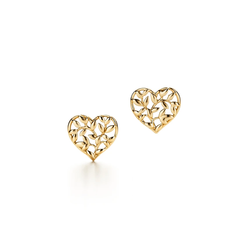 

New love symbol heart-shaped leaves stud earrings