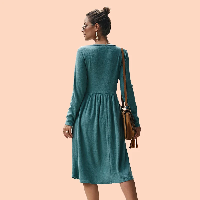 Осеннее трикотажное платье женское повседневное с длинным рукавом а-силуэта