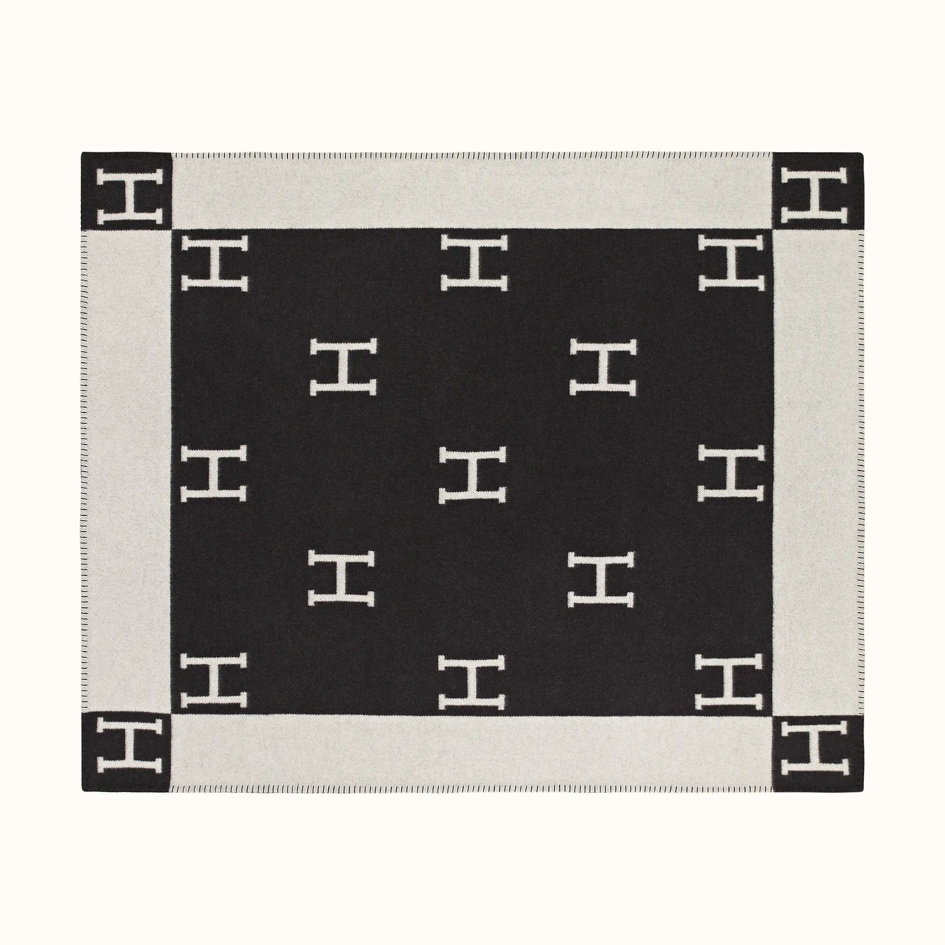 

Plaid H Cashmere Blanket Crochet Soft Wool Scarf Shawl Portable Warm Sofa Bed Fleece Knitted Throw Cape Brand Blanket 140x170cm