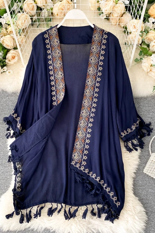 

Spring Bohemian Retro Ethnic Heavy Industry Embroidered Cardigan Jacket Female Tassel Sunscreen Top Boho Ethnic Woman Tide 2021