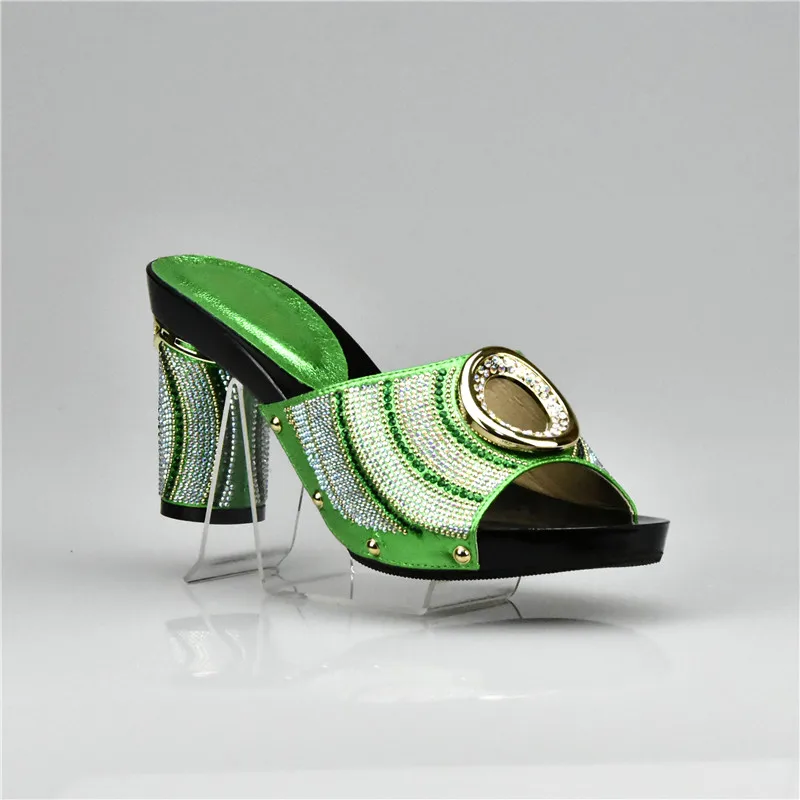 Новинка женские свадебные туфли зеленого цвета в африканском стиле лодочки с