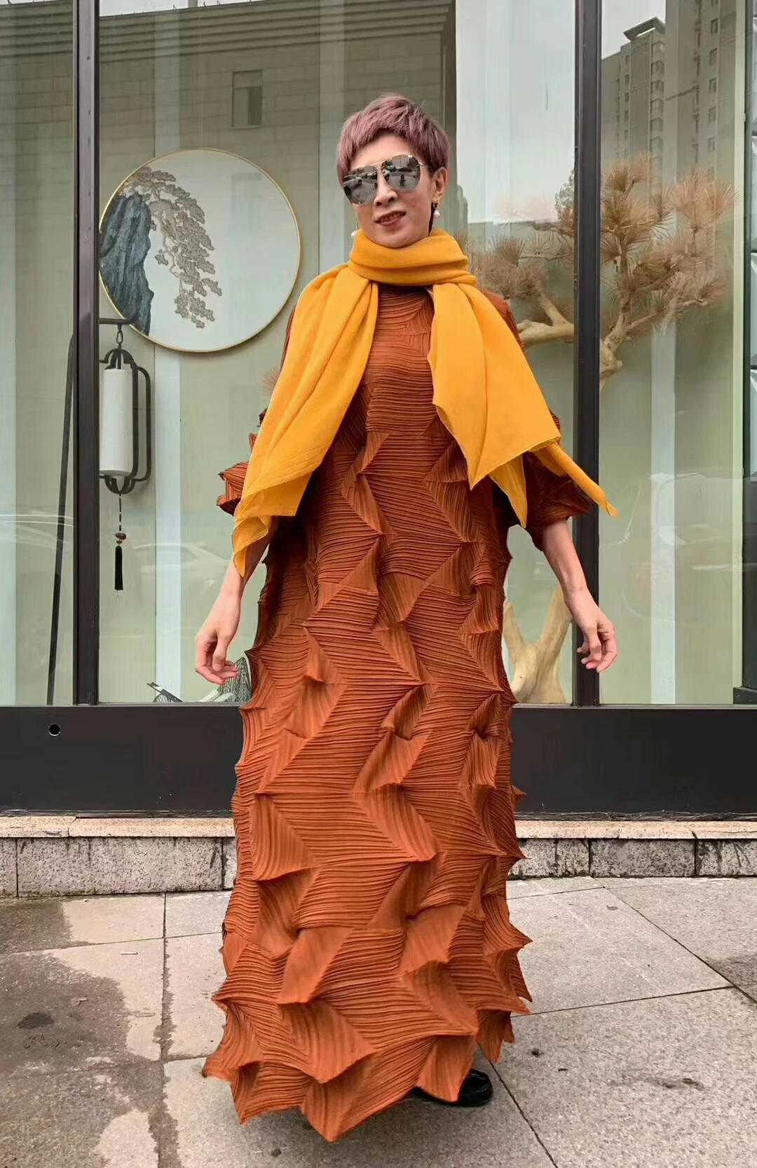Горячая Miyake модное плиссированное платье со складками и бриллиантами, одноцветное Свободное длинное платье со стоячим воротником