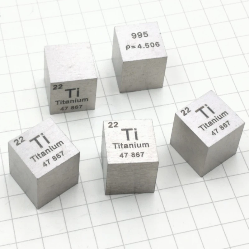 Кубик из чистого титана резной металлический элемент высокой чистоты 10*10*10 мм 1